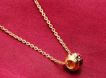 Bazi earth can wear gold jewelry