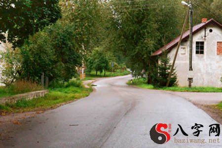 The impact of roads on residential feng shui
